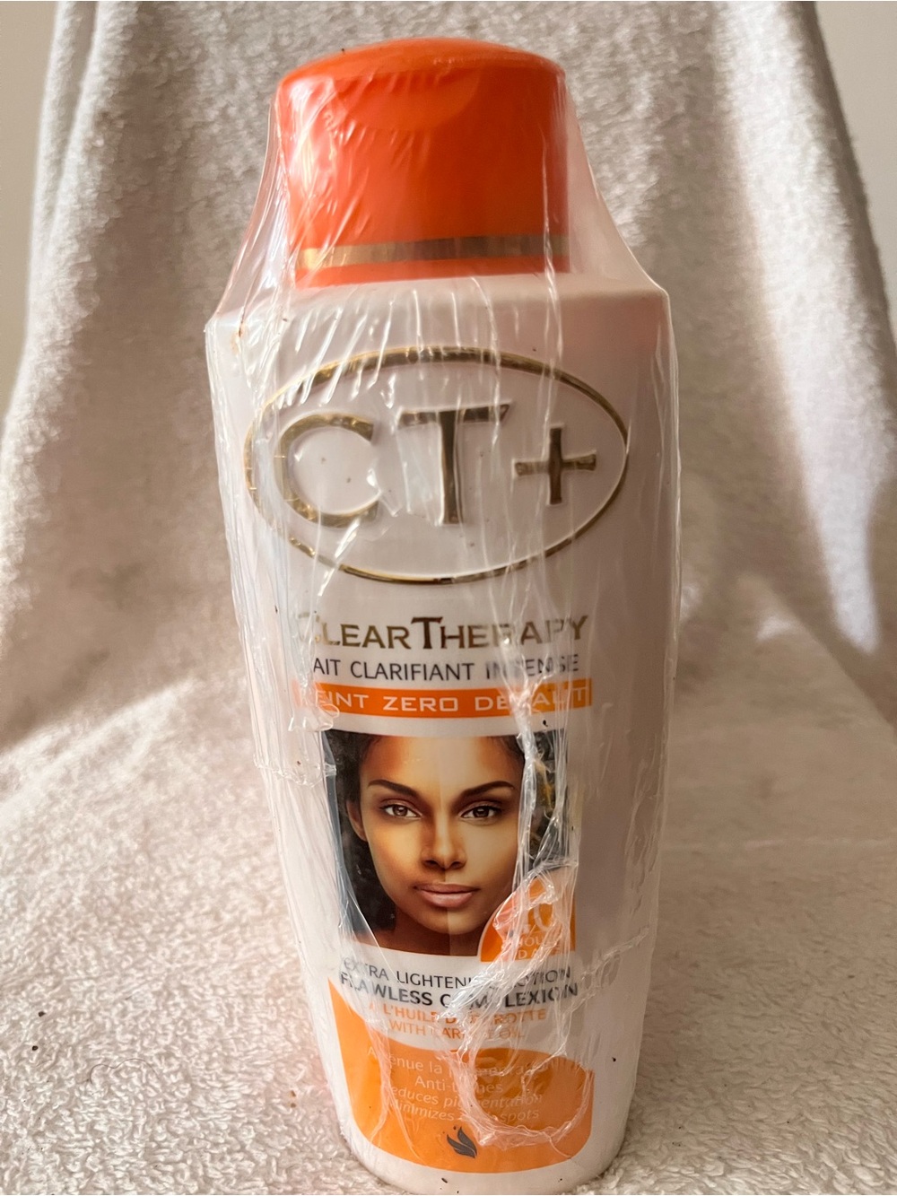 Clear Therapy Brightening Body Lotion — Orange